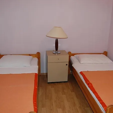 Ferienwohnung Fuer 4 Personen Ca 65 Qm In Milcetici, Kvarner Bucht Krk Διαμέρισμα *