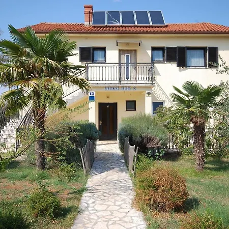 Ferienwohnung Fuer 4 Personen Ca 65 Qm In Milcetici, Kvarner Bucht Krk *